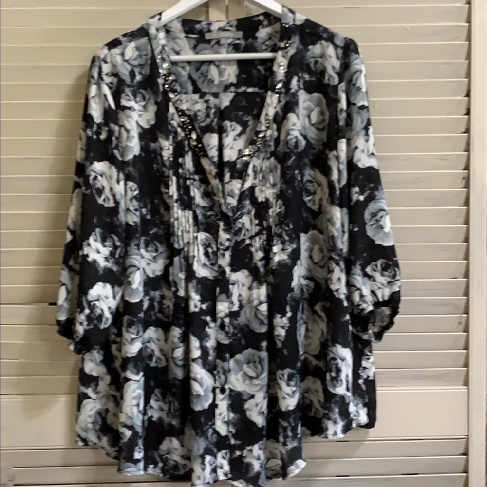 NY Collection Jeweled VNeck Blouse sz 2x